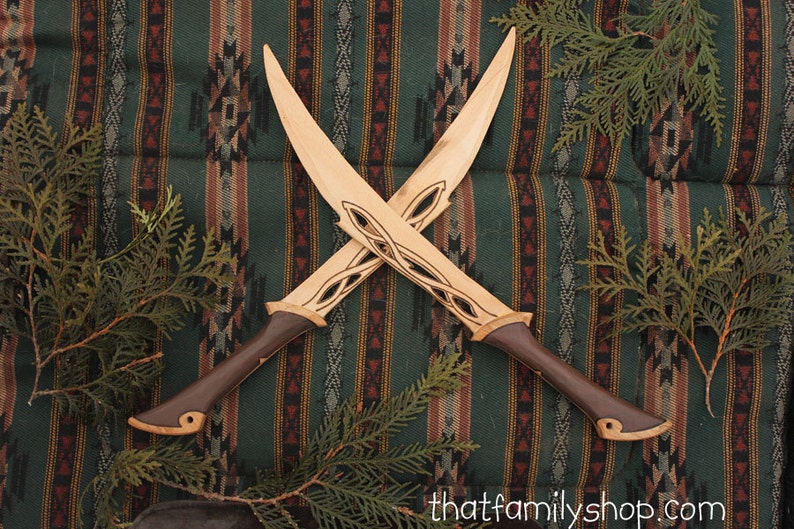 Tauriel's Blades Wood Replica Dagger Knives Sword LOTR Hobbit image 1