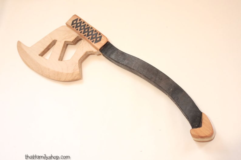 Gimli#39;s Throwing Axe Lord of the Rings Wooden Replica Boys T Gimli#39;s Throwing Axe Lord of the Rings Wooden Replica Boys T