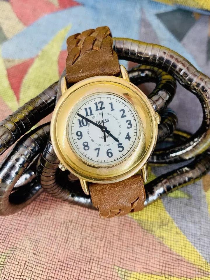 Guess 1993 35 mm レトロ ゴールドトーン インディグロ/ブラウン 