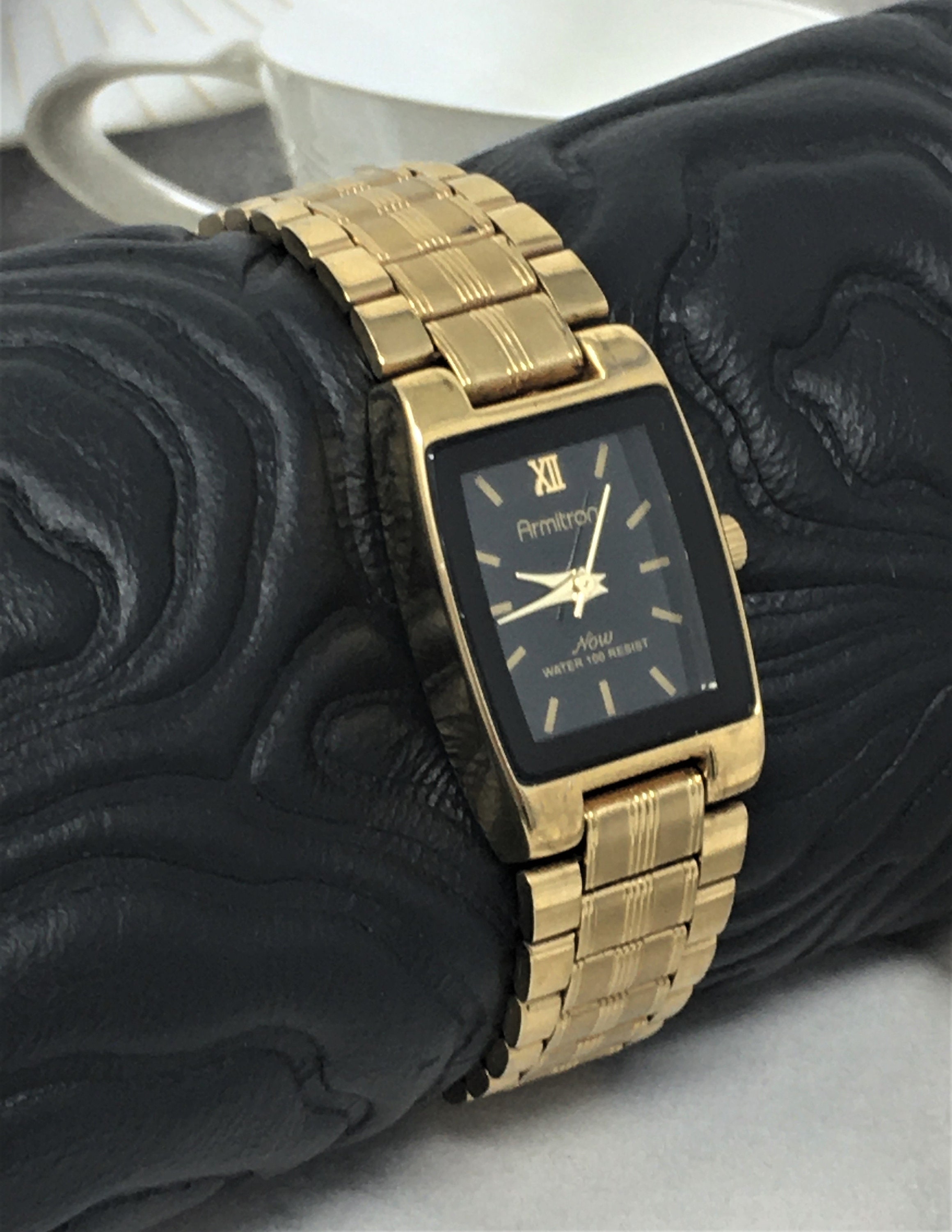 Sears Relojes Armitron Para Hombre Reloj Armitron Dorado Armitron