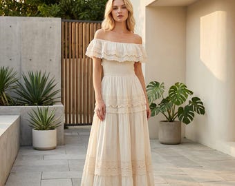 Vestido largo de encaje de algodón con hombros descubiertos, estilo bohemio, con volantes, estilo cottagecore, ideal para invitadas de boda en verano.