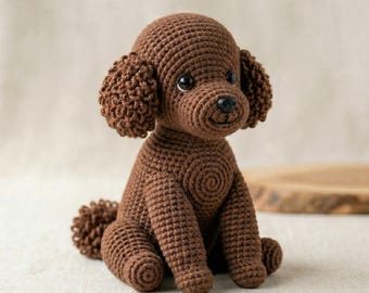 リアルなプードルの編みぐるみパターン（多言語対応PDF、詳細な立体動物チュートリアル）