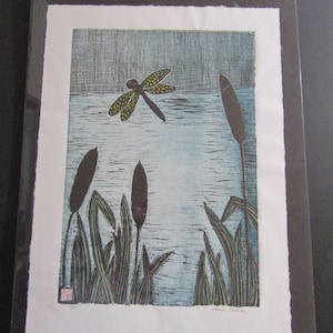 Libélula y espadañas Moku Hanga japonés Impresión xilográfica original tallada a mano firmada por Clark
