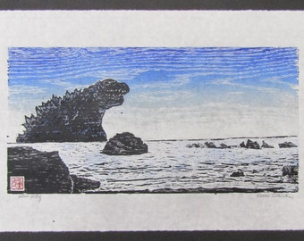 Kaiju Face Rock Bandon Monstruo marino de la costa de Oregón godzilla grabado en madera tallado a mano original Moku Hanga Papel washi japonés firmado Clark