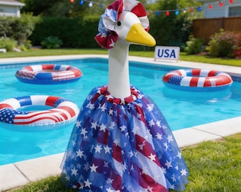 Porch Goose Outfit, An Excellent Choice for American-Style Holiday Yard Decor, Outdoor Garden Holiday Decoration, Garden Decoration