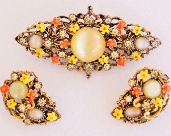 Vintage ART Aurthur Pepper Orange Yellow Rhinestone Flower Brooch Earring Set