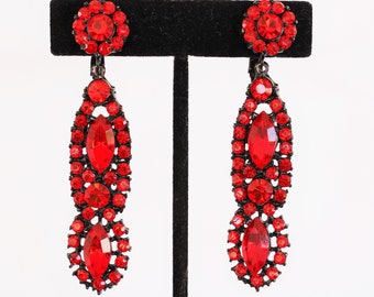 Thelma Deutsch Fire Red Rhinestone Japanned Pendant Chandelier Couture Earrings