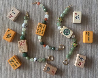 Pulsera vintage de cuentas con diseño de fichas de mahjong "The Elms"