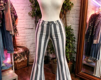 Pantalones acampanados para mujer