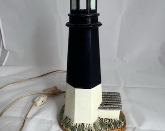 Lámpara de faro de Tybee Island de Geo Z Lefton de 1993, pintada a mano, decoración costera.