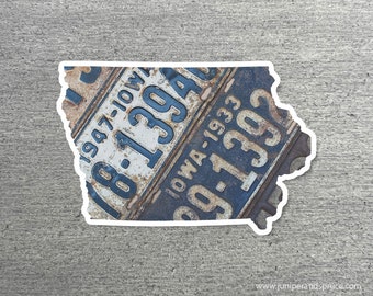 Iowa Vintage License Plate Sticker Waterproof Iowa Road Trip Vinyl Sticker