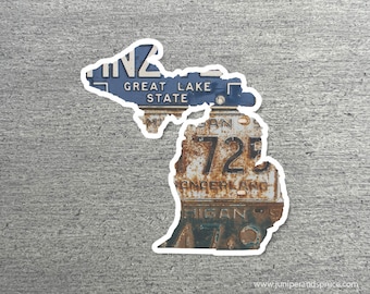 Michigan Vintage License Plate Sticker Waterproof Michigan Road Trip Vinyl Sticker