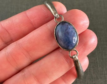 Vintage Bracelet Sterling Silver Sodalite Oval Hinged Bangle Signed DV 925