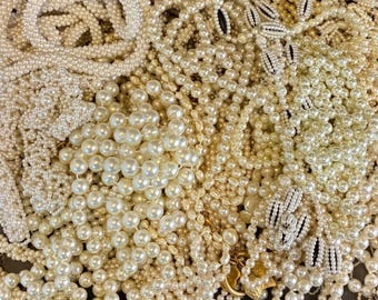 Vintage Faux Pearl Necklace Jewelry Lot 1928 Sarah Coventry 3.8lbs