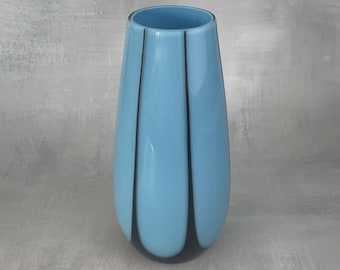 Jarrón de cristal estilo bohemio Tango de cristal azul ópalo - Wilhelm Kralik / Ernst Steinwald & Co.