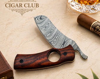 Cuchillo cortador de puros de acero de Damasco hecho a mano con mango de madera / Accesorio de lujo para amantes de los puros