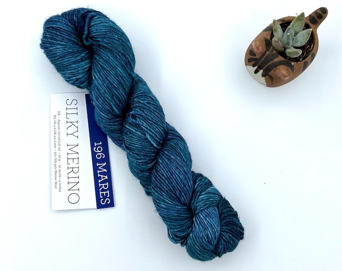 Malabrigo Silky Merino, Dk weight yarn, mares, blue merino silk blend