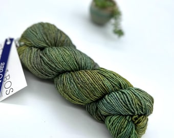 Malabrigo Seis Cabos yarn, Light Worsted weight, 100% Superfine Merino Wool, 220 Oasis