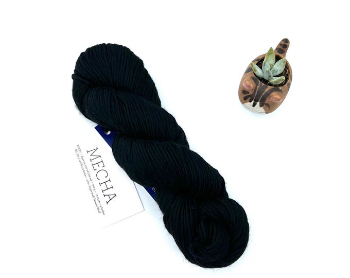 Malabrigo Mecha Yarn, Bulky weight yarn, 100% Merino Wool, Black