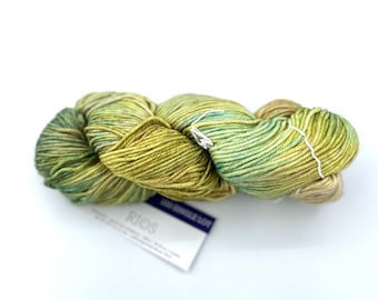 Malabrigo Rios Yarn, Worsted Superwash Merino Wool, single lot green