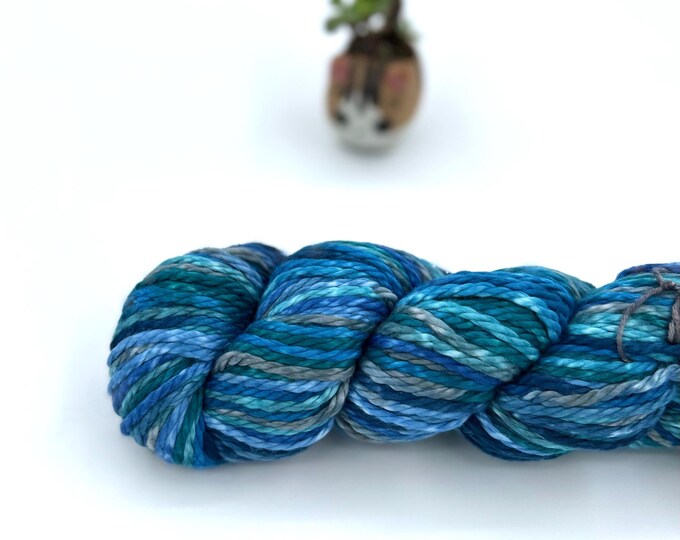 URTH Galatea Yarn, Bulky weight, 100% Cotton, Hand dyed, blue cotton yarn