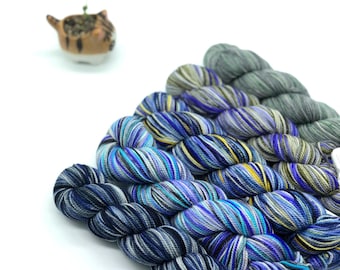 Koigu KPPPM paint pack, 5 pack, fingering weight yarn, number 26 cobalt