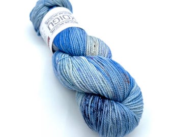 Koigu Minna Luxury Yarn (Merino, Cashmere, Silk), Promise colorway, sport weight