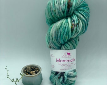 Mammoth Baah Yarn, Super Bulky, 100%  Merino Wool, Single Ply, Seas the day, Superwash
