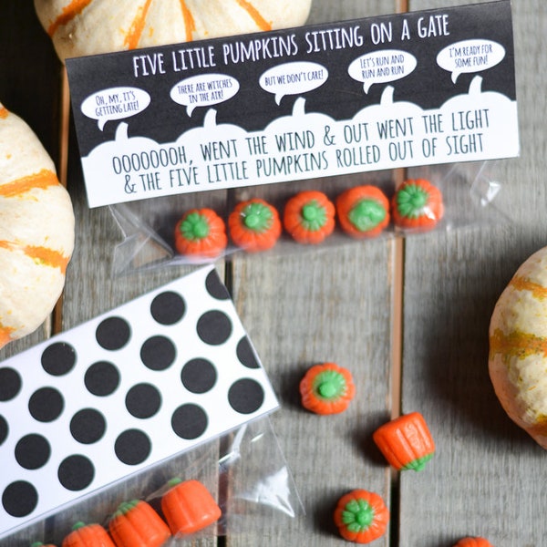 Five Little Pumpkins Sitting On a Gate Bag Topper