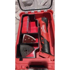 Bandeja organizadora multiherramienta Milwaukee Packout para M18 FUEL FMT