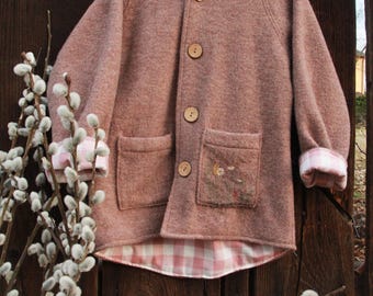 Wełniana Kurtka Merino z Ręcznym Haftem – „Łąka”