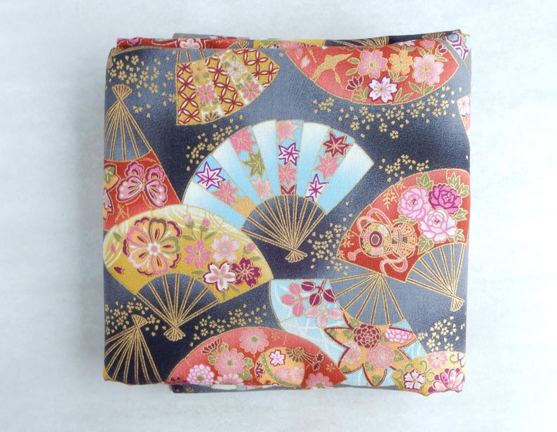 Japanese Sensu Fan Pattern 和風 Wafu Fabric with Gold Half Meter Authentic Japan Traditional Motif Cloth Quilt Pouch Zakka Handmade Gift image 3