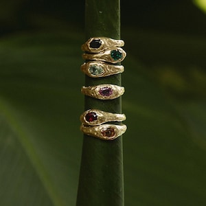 Amore Ring 9ct Yellow Gold