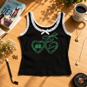 Briar University Lace Tank Top, Fictional Hockey Boyfriend Cami, Bookish Coquette Shirt, Cute Sports Romance Camisole , College Romance Top bild 11