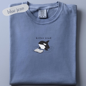 Camiseta bordada Killer Read Orca, camiseta para amantes de los libros con temática oceánica, colores cómodos, regalo para lectores de playa, camiseta playera para amantes de los libros, camiseta BookTok imagen 11