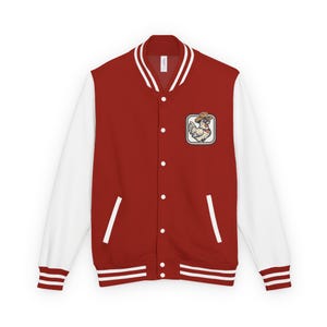 Jaqueta universitária com patch de galo cowboy | Roupa universitária com mascote de galo