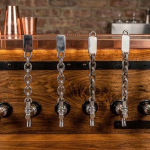 Handmade Stainless Steel Chain Beer Tap Handle: Industrial Bar Decor, Custom Engraved Option