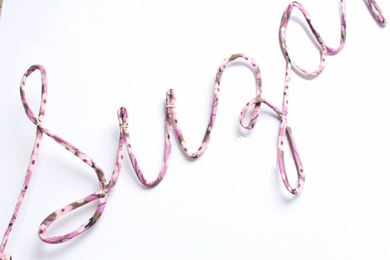 Prénom en Fil de Fer et Liberty Mitsi Parme - sur Commande