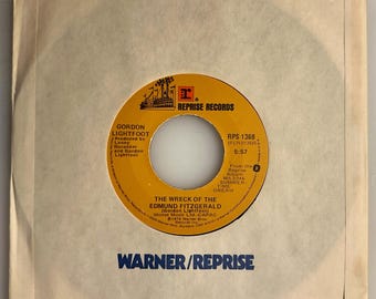 Gordon Lightfoot / The Wreck of The Edmund Fitzgerald / Reprise 45 rpm / Mint