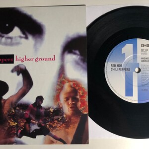 Red Hot Chili Peppers / Higher Ground / 1989 EMI UK 45 & PS / Mint