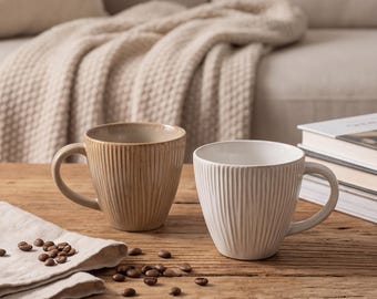 Gerippte Keramikkaffeetasse, Steinguttasse im nordischen Stil, handgefertigte Keramiktasse, Teetasse Keramik, gerippte Steinzeugkaffeetasse