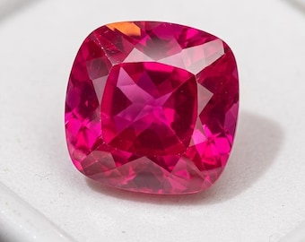Rubí rosa intenso talla cojín / Piedra natural facetada para la fabricación de anillos (12 quilates)
