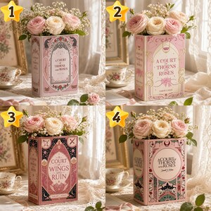 Peut inclure: Quatre vases rectangulaires en forme de livre présentant les couvertures de A Court of Thorns and Roses et A Court of Wings and Ruin. Chaque vase est rempli d'un bouquet de roses roses et blanches et de gypsophile, disposés en grille.