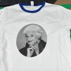 T-Shirt Bea Arthur porté par Deadpool Ryan Reynolds tee golden girls image 2