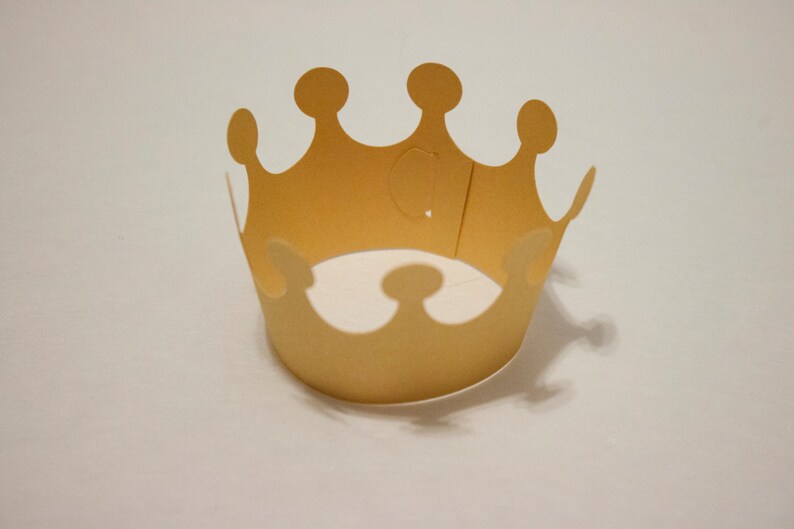 Crown Cupcake Wrapper Set of 12 Etsy