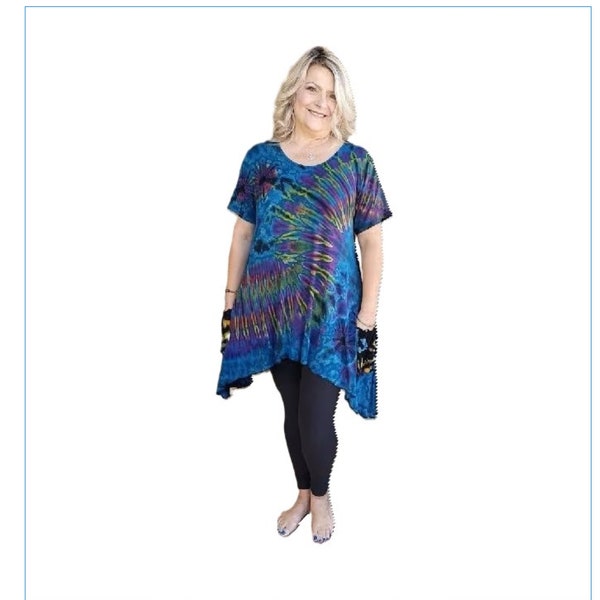 FUNKY TOWN Hippie Tie Dye Top/Tunic with Pocket! Plus Size