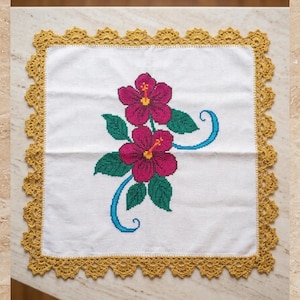 Handmade Tortilla Warmer Napkin | Embroidered Floral Design with Gold Lace | Mexican Kitchen Decor | Man Embroidered Tortilla Napkin