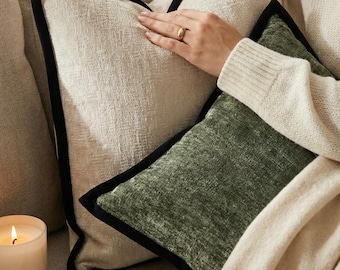 Housse de coussin neutre de luxe avec passepoil noir | Housse de coussin beige doux | Décoration d'intérieur minimaliste | Oreiller de canapé moderne | Esthétique confortable