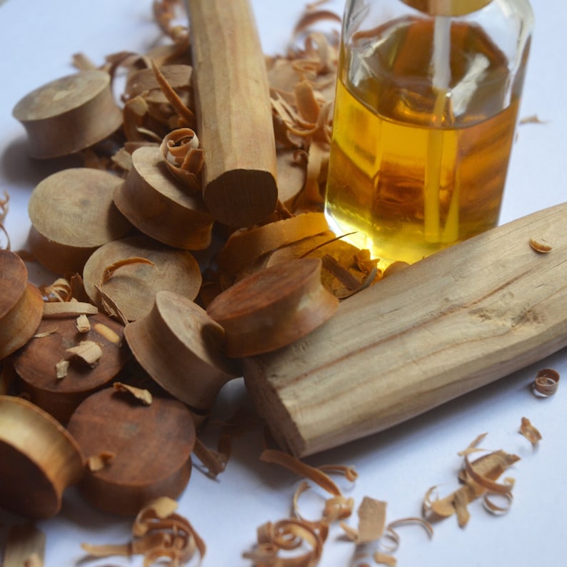 Pure Sandalwood Oil 100 Essential Oil From Vrindavan India Etsy