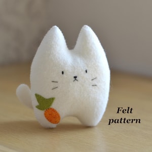 Felt Cat Plush Pattern PDF : Easy Stuffed Kitty Sewing Tutorial , DIY Kawaii Cat Softie